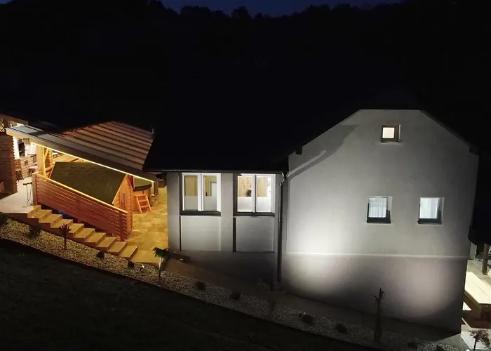 Semesterbostad Tamaskut *